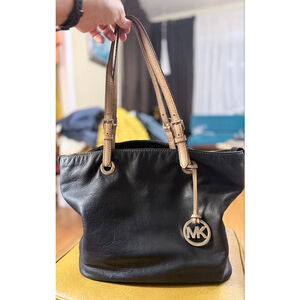 Michael Kors Black & Beige Leather Tote Bag One Size